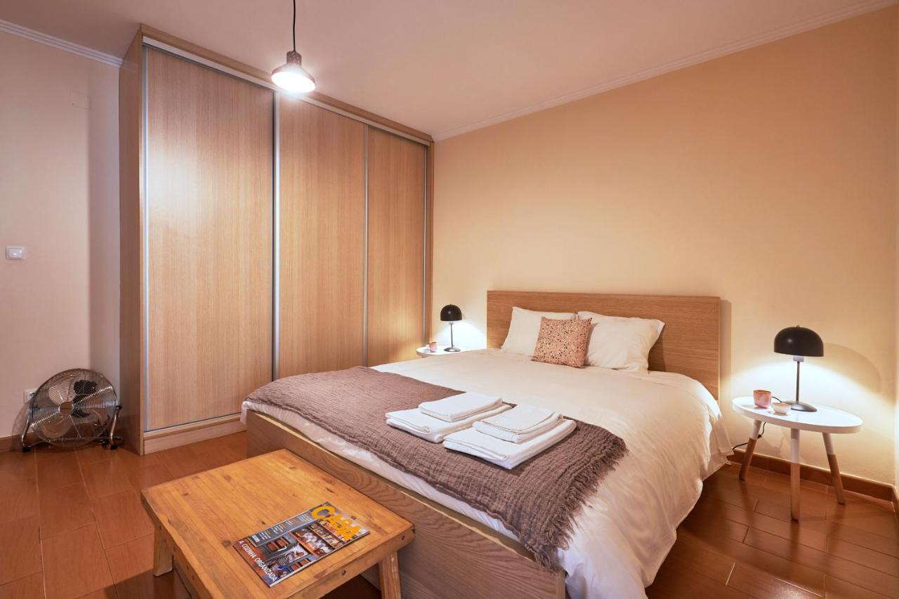 Spacious And Renovated Apartment With Amazing Patio, By Timecooler Lissabon Exterior foto