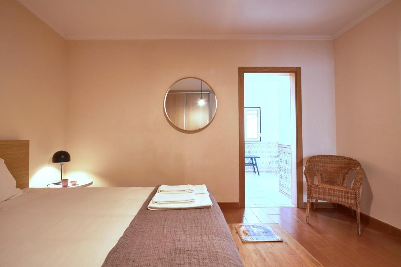 Spacious And Renovated Apartment With Amazing Patio, By Timecooler Lissabon Exterior foto