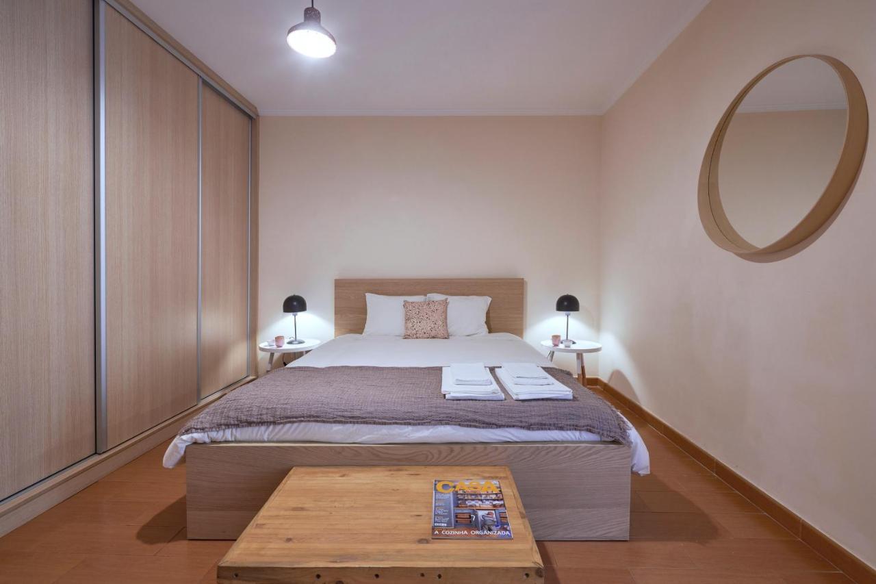Spacious And Renovated Apartment With Amazing Patio, By Timecooler Lissabon Exterior foto
