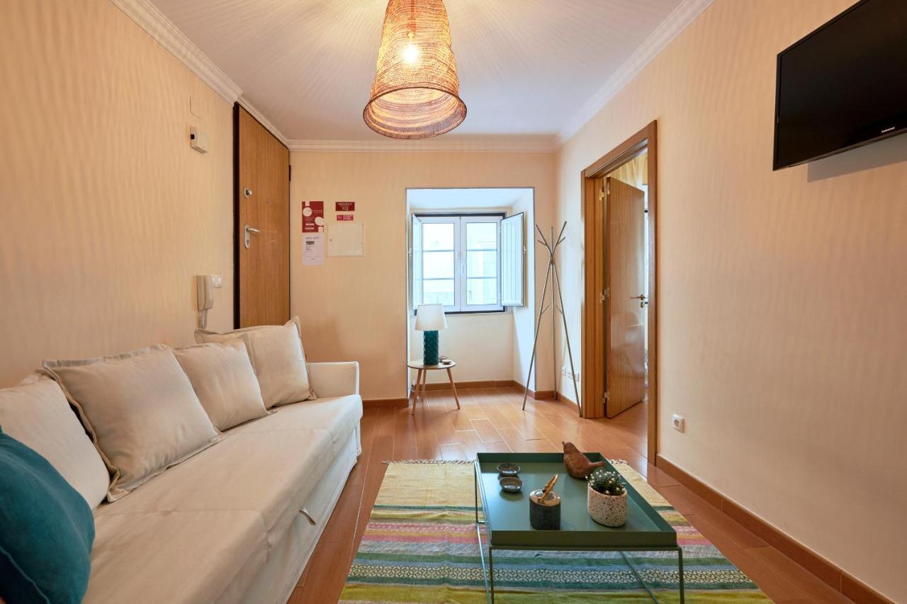 Spacious And Renovated Apartment With Amazing Patio, By Timecooler Lissabon Exterior foto